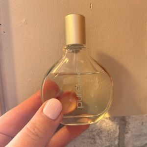 PURE DKNY Perfume